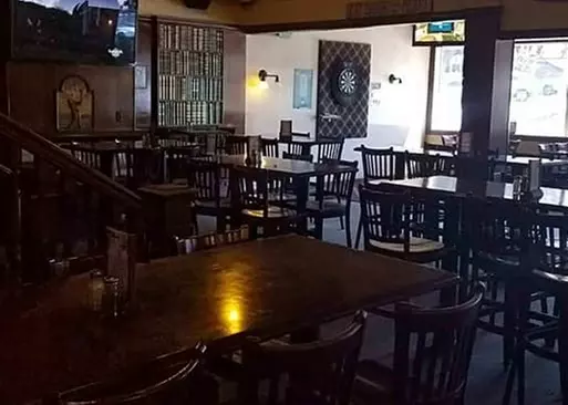 5% Cash Back at Victoria Pub & Grill