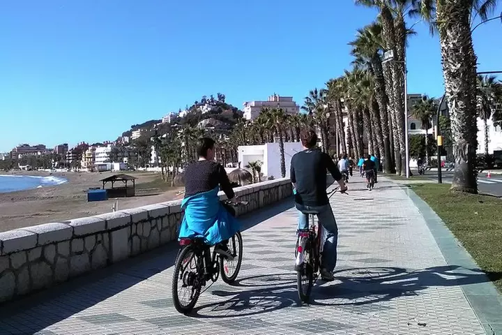 2h E-bike tour en Málaga