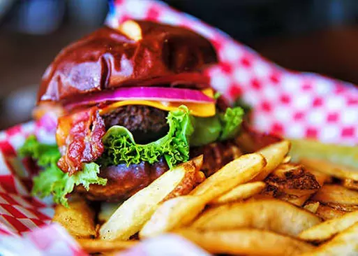 5% Cash Back at Hoozels at the Lakes