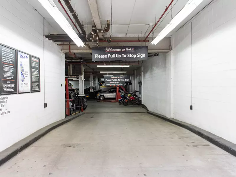 Parking at iPark - 555 W. Garage Corp.