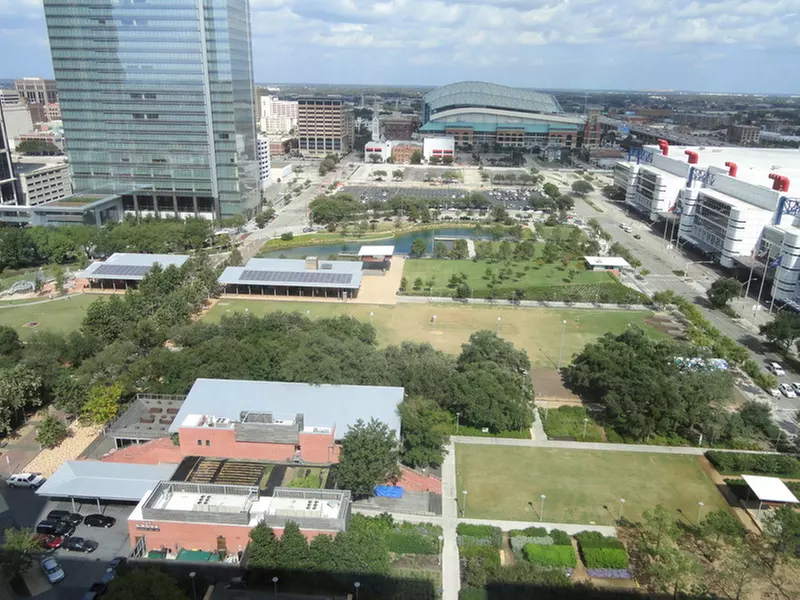 HPL Express Discovery Green Parking Deals - Primary Image