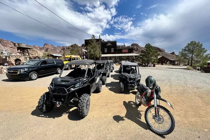Off Road Desert Adventure in 2-Seater CanAm