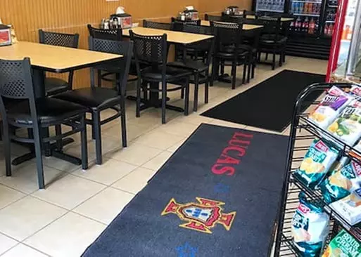 5% Cash Back at Lucas Pizzeria
