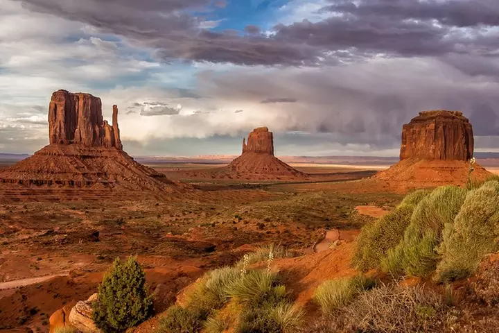 Mystery Valley & Monument Valley All Day Tour - Primary Image