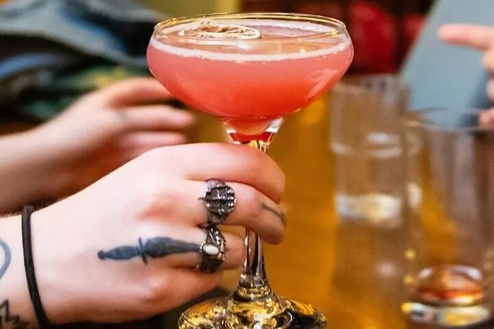 Downtown Food Tour with Drinks