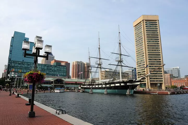 Historical Baltimore Self-Driving Sightseeing Audio Tour
