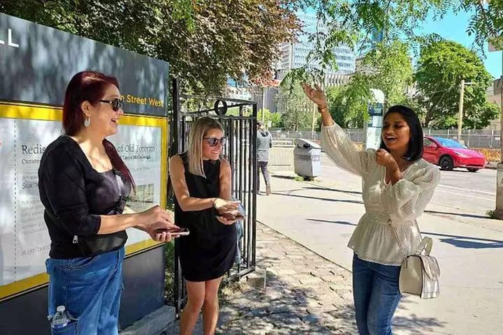 Astounding Scavenger Hunt in Sun City