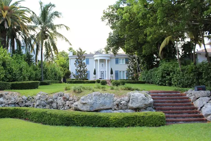 Everglades & Miami city tour with experienced guide in small group