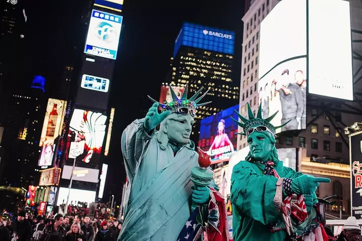 NYC in a Day Tour: Lady Liberty, Times Square, Freedom Tower