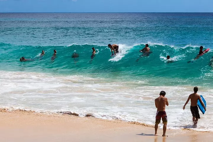 Oahu's Ultimate Grand Circle Island Tour with Snorkeling and More