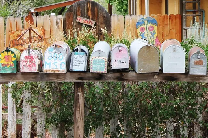 The Town Too High To Die: A Self-Guided Audio Tour in New Mexico