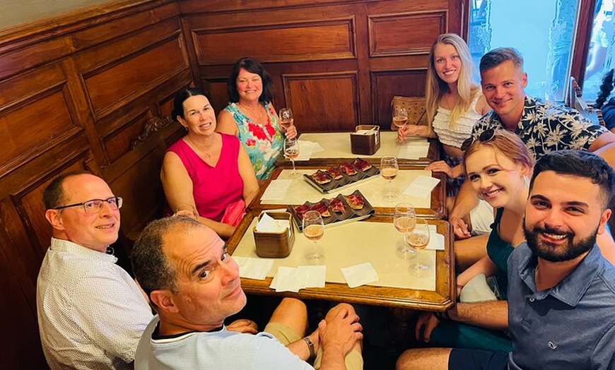 Image 11: Basque Best Bites -Viaje gastronómico y vinícola #1 por Bilbao