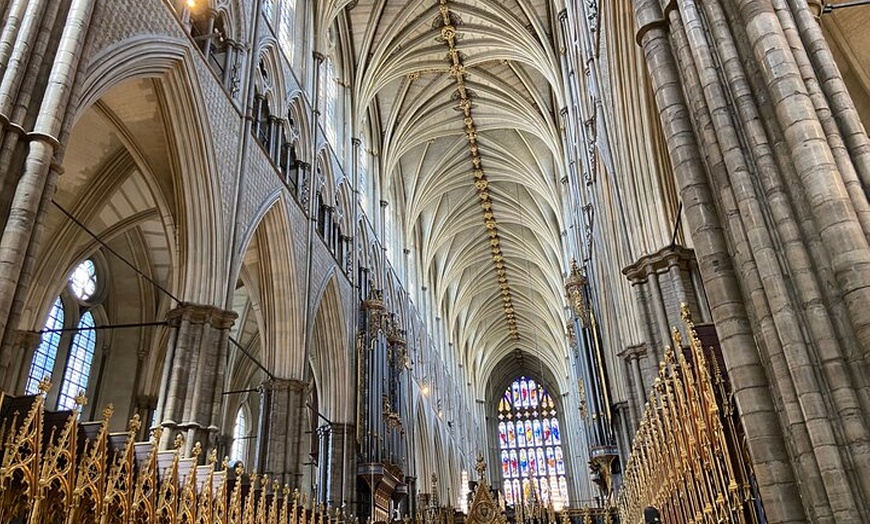 Image 7: Priority Access Westminster Abbey Tour with a Professional Guide