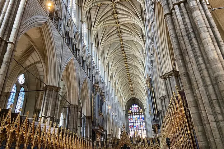 Priority Access Westminster Abbey Tour with a Professional Guide