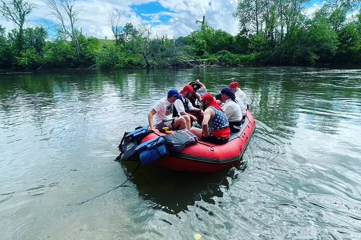 Floating Bar Crawl Tour - Second Medium