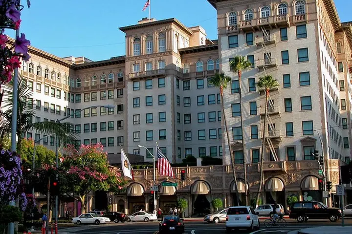 2-Hour Hollywood Bus Tour