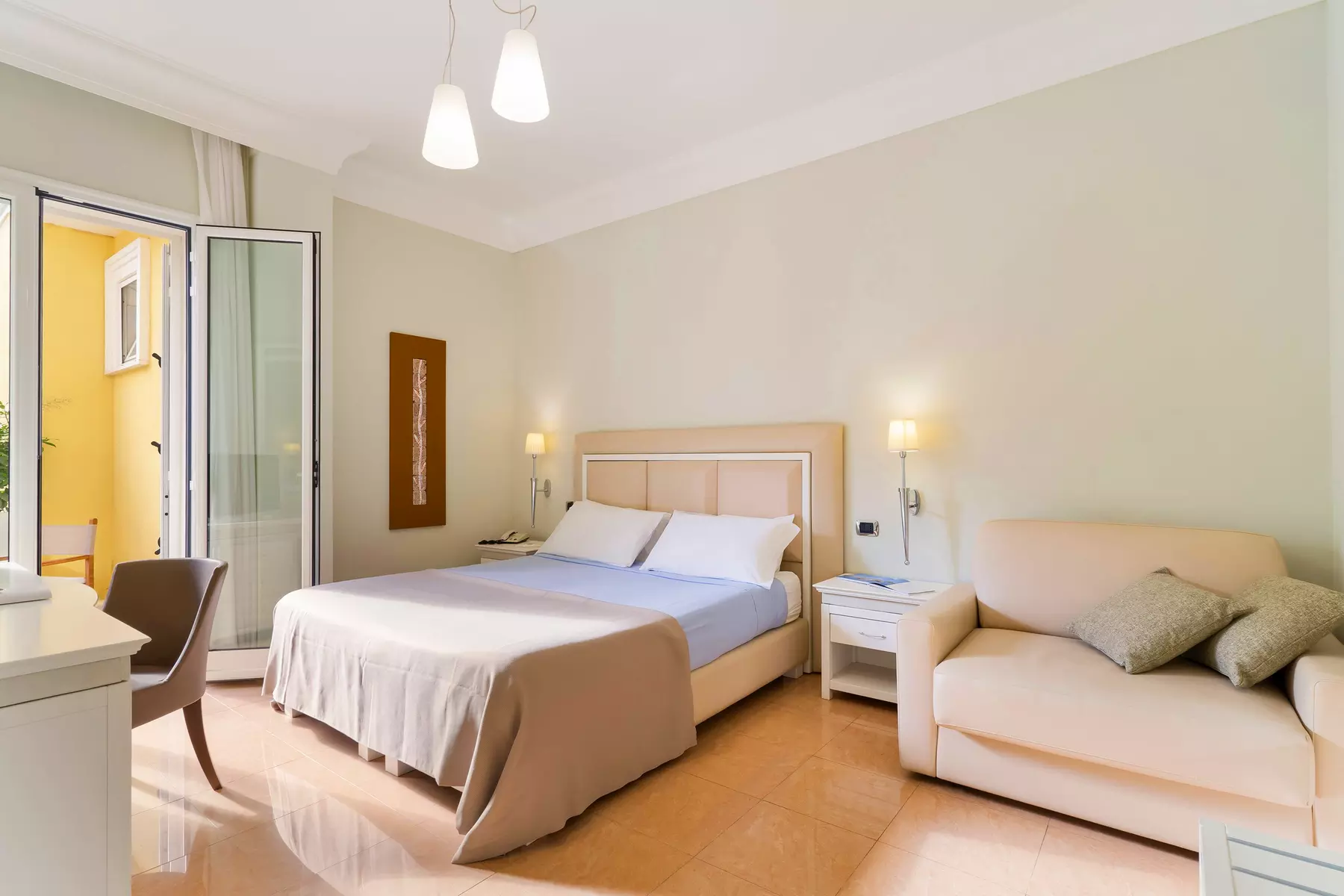 ✈ LES POUILLES | Gallipoli - Victoria Palace 4*, 3 nuit - Face à la...