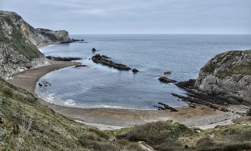 Image 4: Lulworth Cove & Durdle Door Mini-Coach Tour from Bournemouth