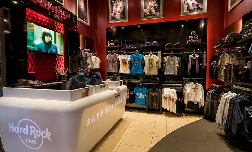 Image 7: Hard Rock Café de Barcelona con comida