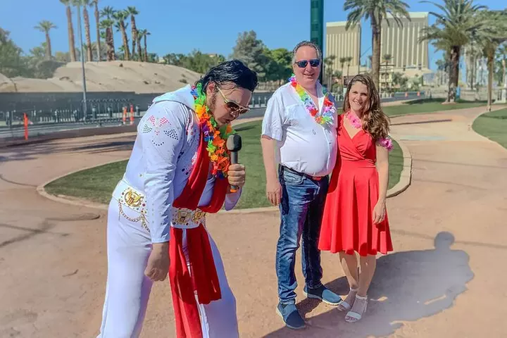 Get Married: Elvis Wedding + Las Vegas Sign + Photography