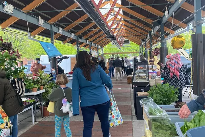 Sunday Brunch at Findlay Market Tour with Riverside Food Tours