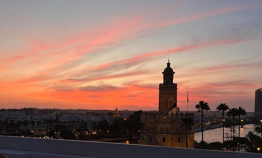Image 3: Experiencia de vino Sunset en la azotea