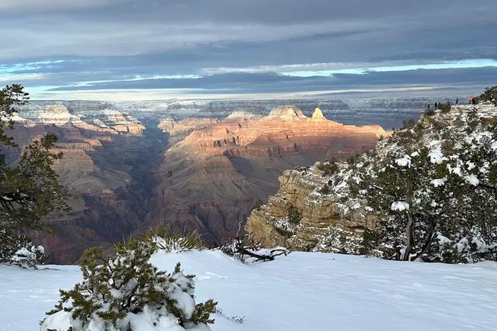Grand Canyon Luxury Car Tour Experience