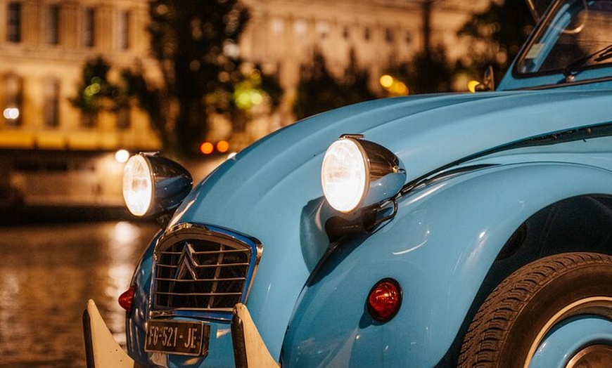 Image 2: 2 heures de Balade Privée de Nuit en Citroën 2CV à Paris