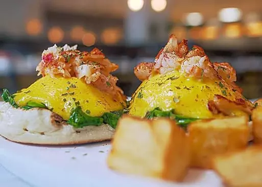 5% Cash Back at Omelet Bar