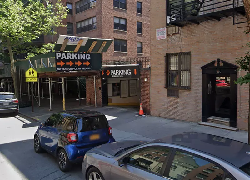 Parking at Parkingwiz - Delta Parking Inc. Garage