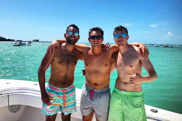 Miami Private Boat Rental to Sandbars and More