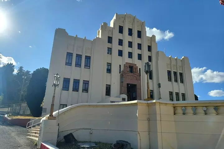 1 Hour Jeep Tour Old Bisbee Panoramic Views Bisbee History