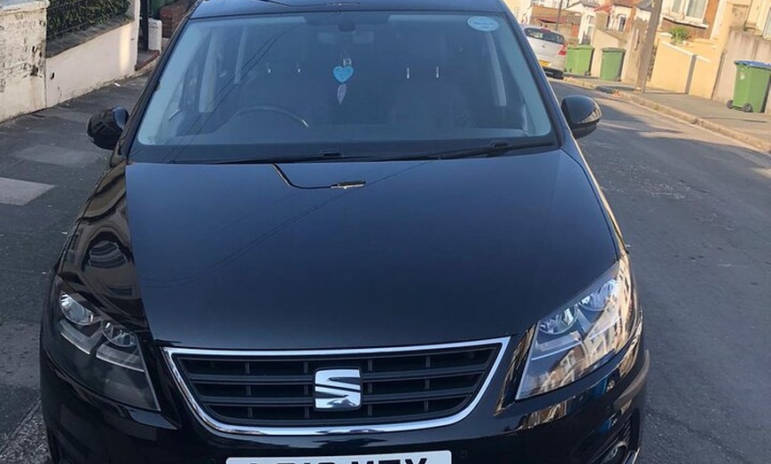 Image 4: One Way Taxi Transfer from Heathrow Airport to Portsmouth Seaport