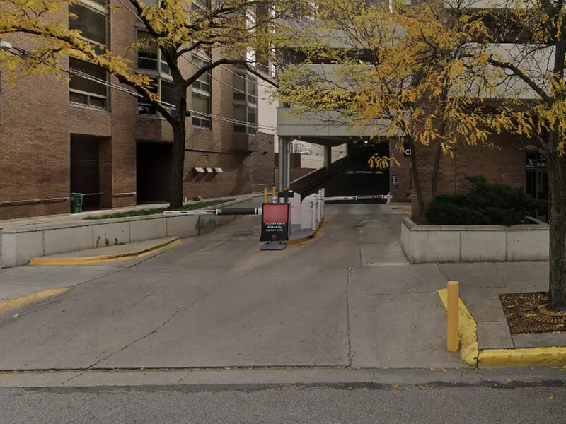 Parking at Elm Street Plaza Garage - Second Medium