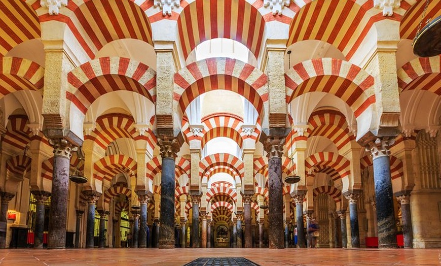 Image 1: Visita Guiada Mezquita-Catedral de Córdoba con Entrada Prioritaria