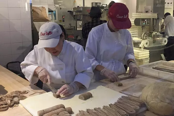 NYC Food Tour: NoMad and Flatiron by Like A Local Tours