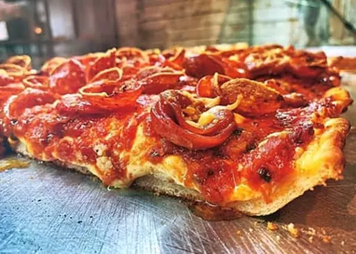 5% Cash Back at Nolita Pizza - Second Medium