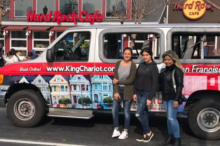 Ultimate Night Tour of San Francisco with Sightseeing Shuttle