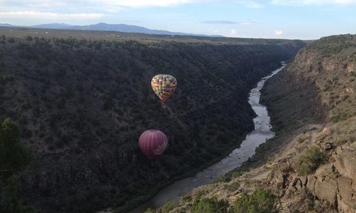 balloons above the valley groupon