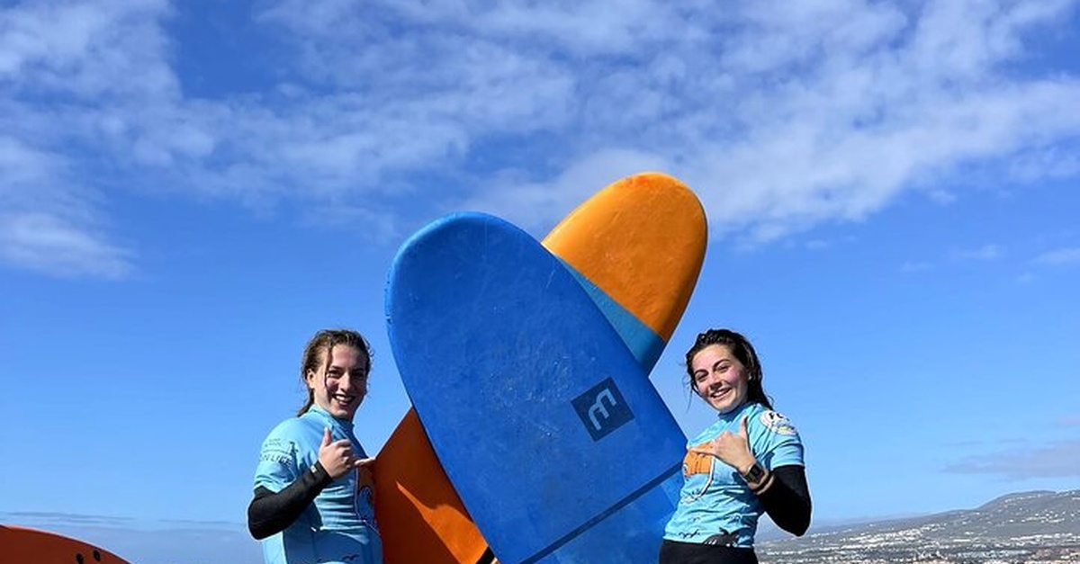 Pack de alquiler de surf en Playa de Las Américas, Tenerife
