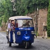 Image 13: Roma a bordo di un'Ape Calessino