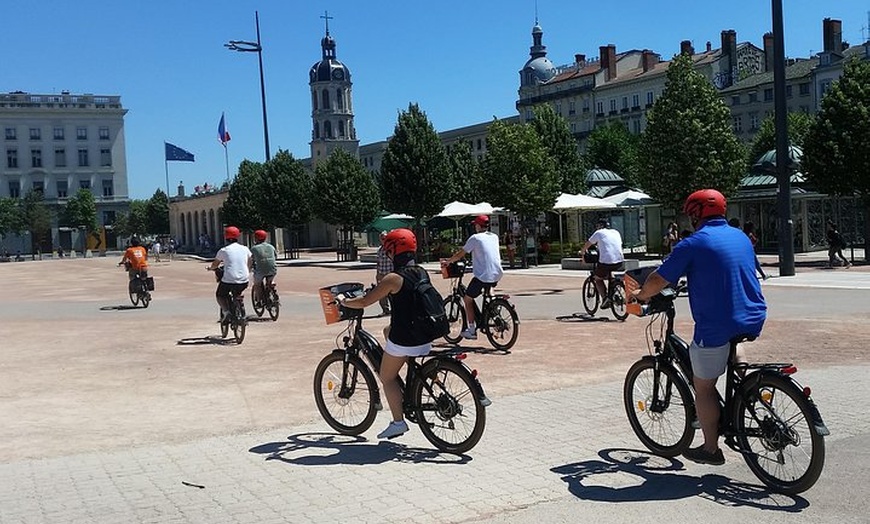 Image 4: Visite guidée 2h - L'essentiel de Lyon à vélo électrique