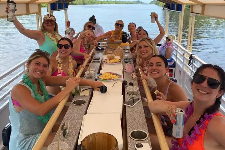 Waterfront Happy Hour Bar Crawl - Primary Image