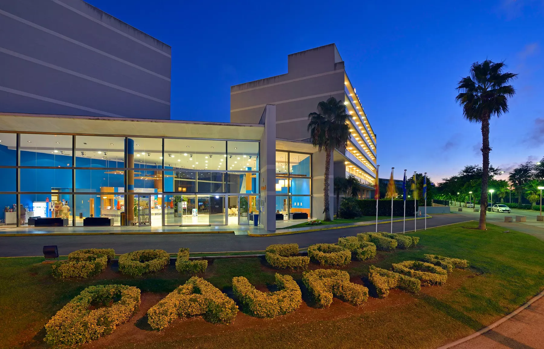 ✈ COSTA DORADA | Salou - Hotel Sol Costa Daurada avec entrée à Port...