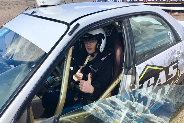 Off Road Racing: 7 Laps