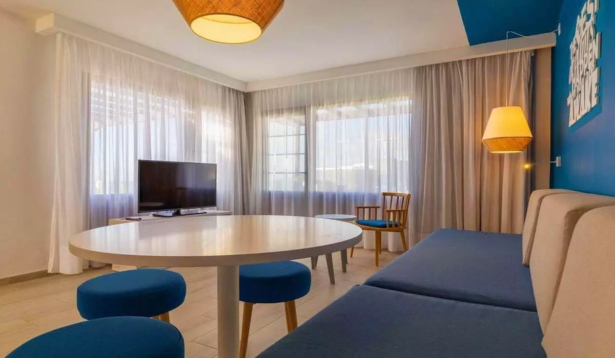 ✈ LANZAROTE | Puerto del Carmen - R2 Bahía Kontiki Beach Apartments...