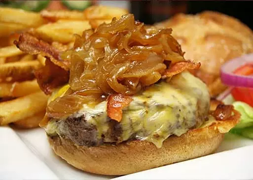 5% Cash Back at TreMonte Restaurant and Bar