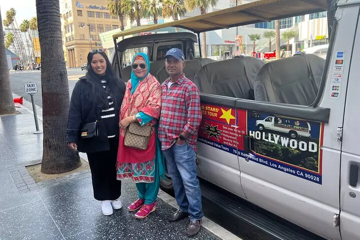 2-Hour Shared Celebrities Home Tours in Hollywood