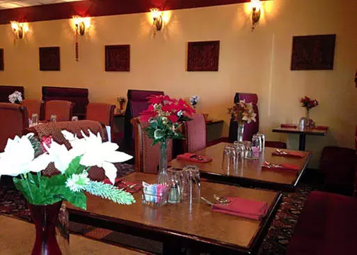 5% Cash Back at Crown of India