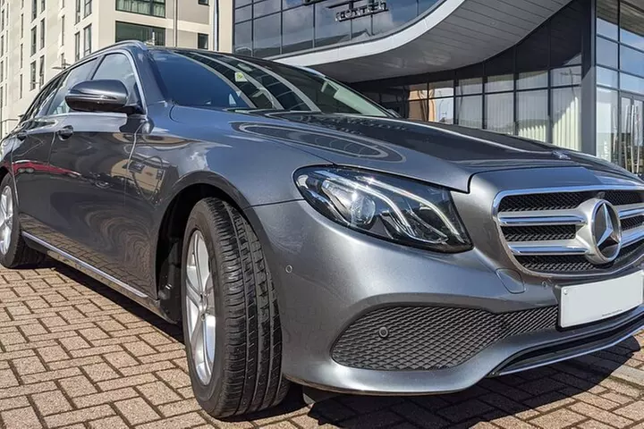 Private transfer Heathrow to Portsmouth - Second Medium